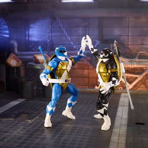 Power Rangers X TMNT Lightning Collection Donatello Black and Leonardo Blue